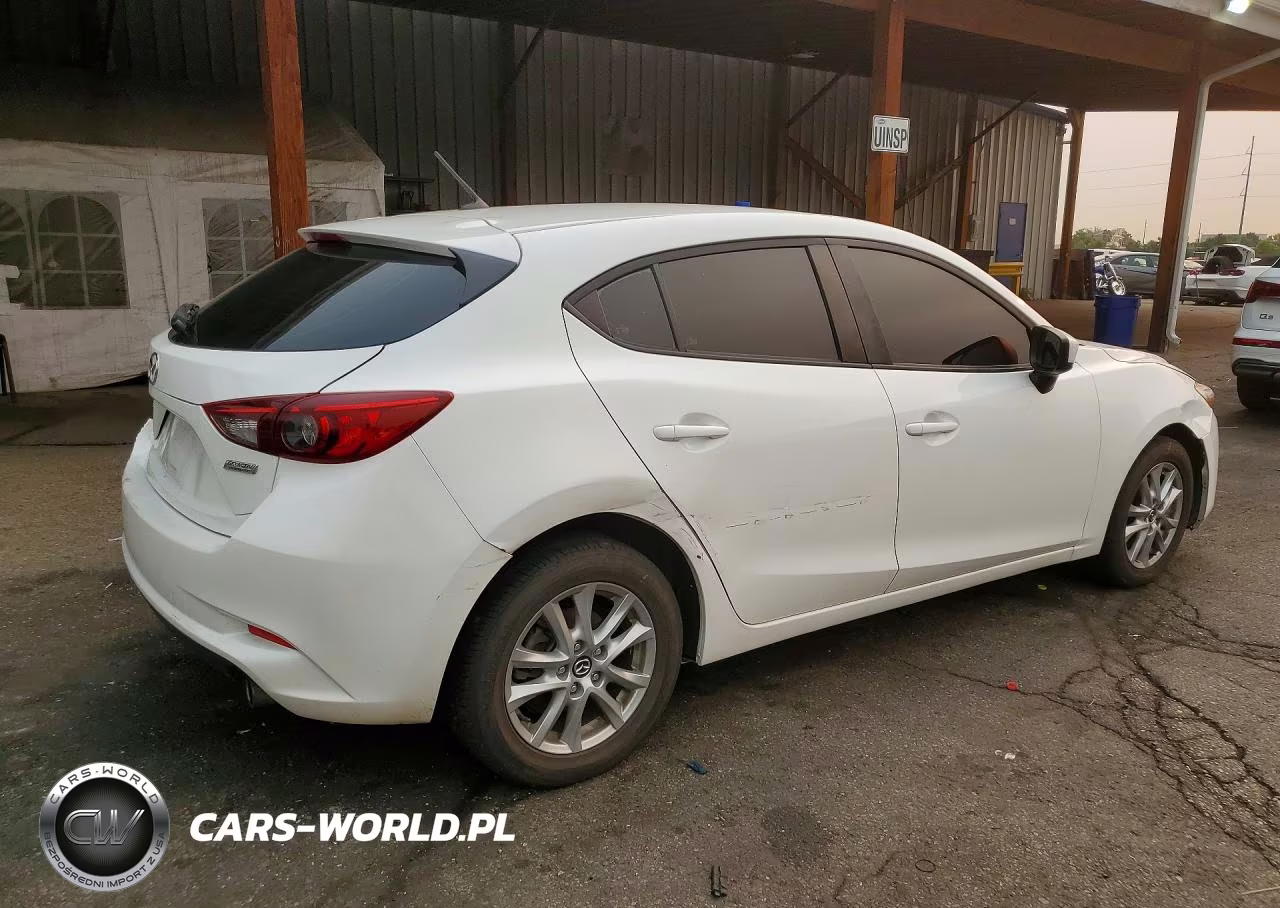 2018 Mazda 3 Sport VIN:3MZBN1K78JM190569 - 3