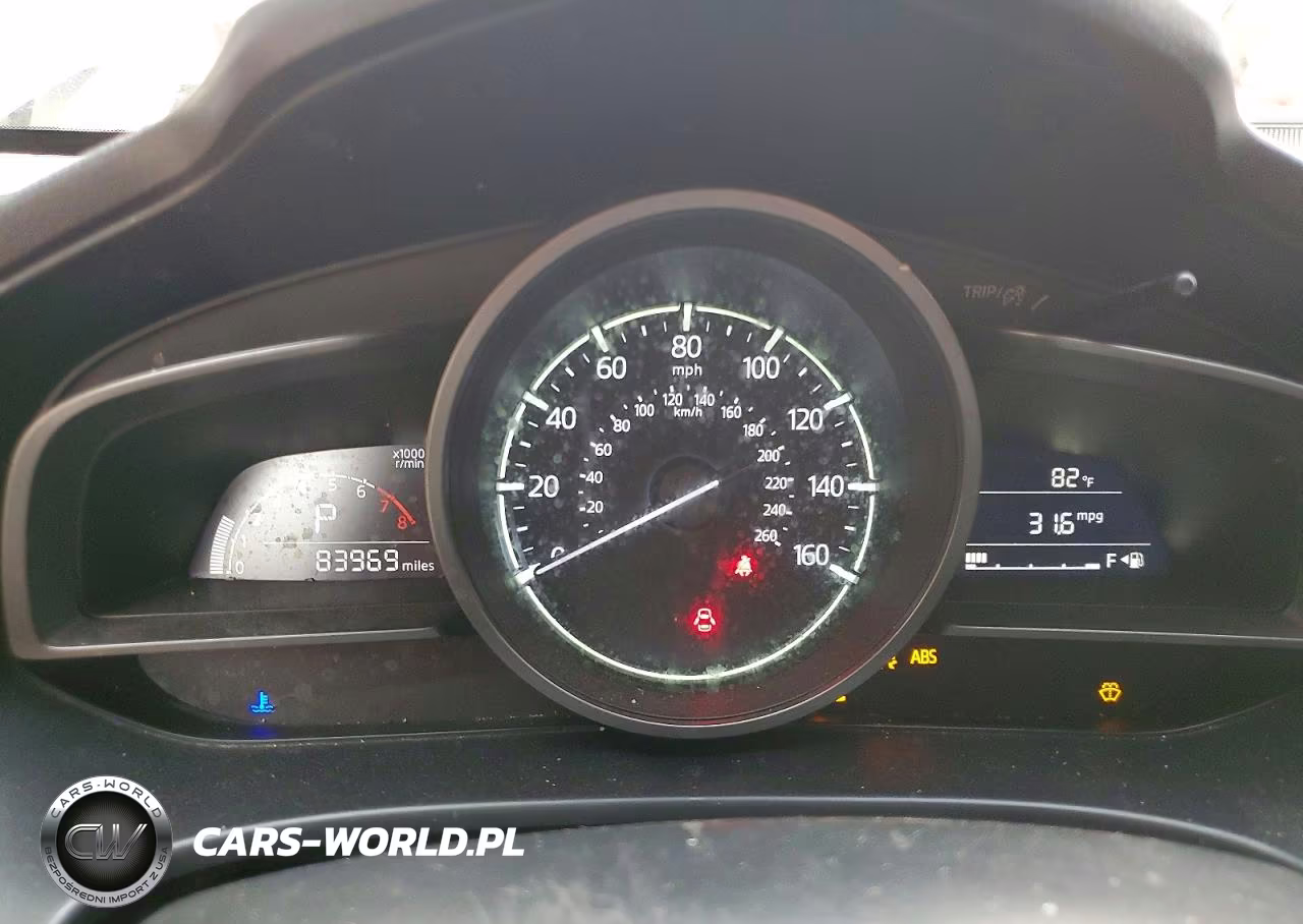 2018 Mazda 3 Sport VIN:3MZBN1K78JM190569 - 9