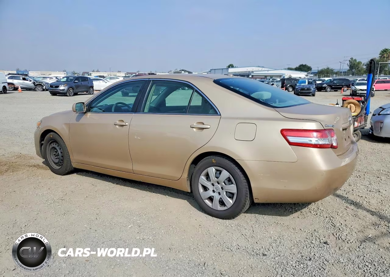 2010 Toyota Camry Base VIN:4T1BF3EK9AU532825 - 2