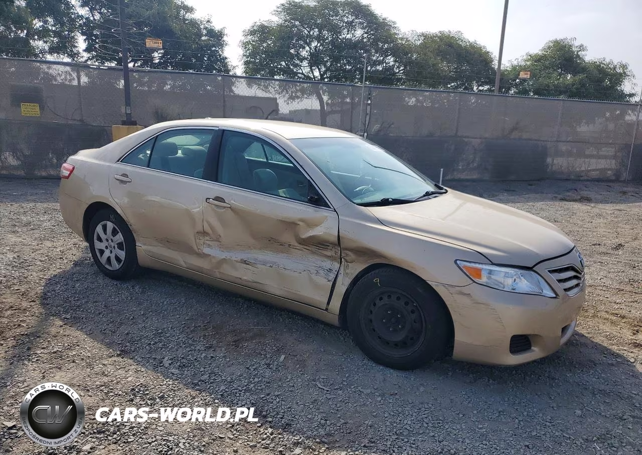 2010 Toyota Camry Base VIN:4T1BF3EK9AU532825 - 4