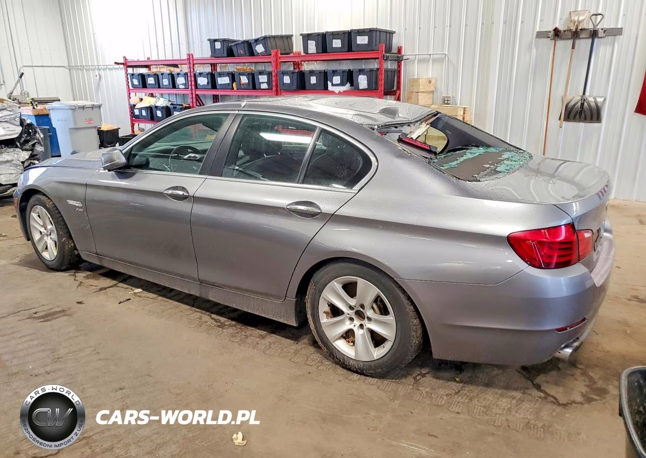 2012 BMW 528 Xi VIN:WBAXH5C57CDW04568 - 2