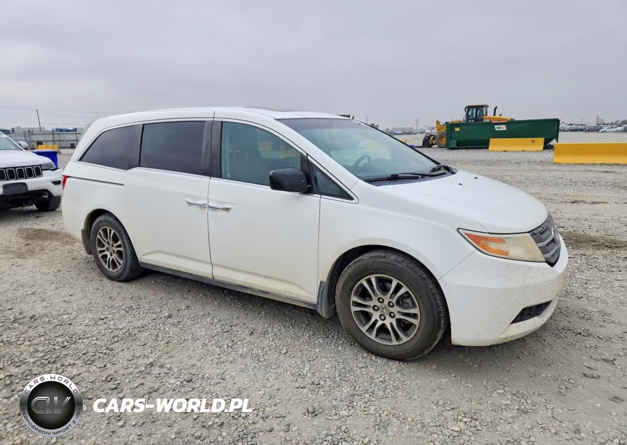 2011 Honda Odyssey Exl VIN:5FNRL5H63BB032272 - 4