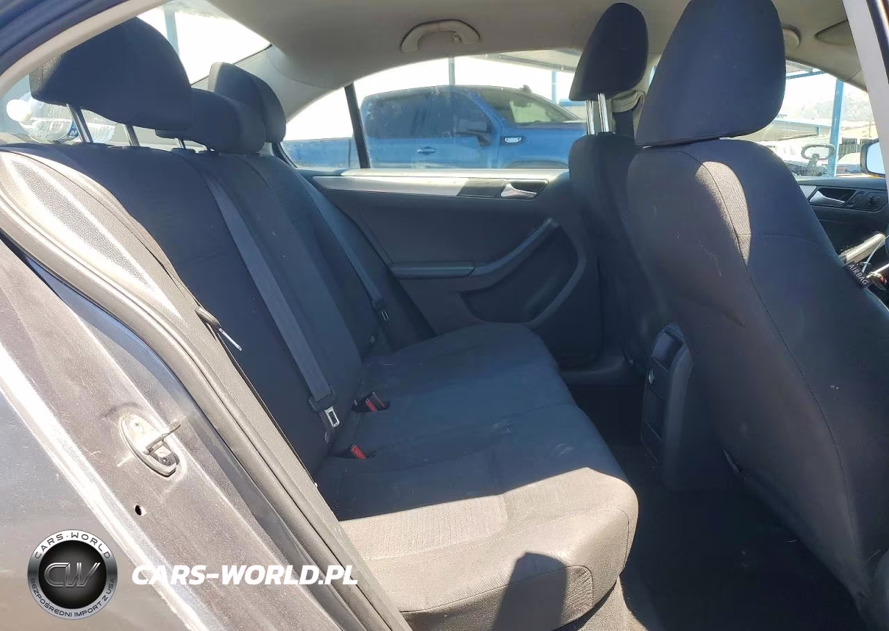 2015 Volkswagen Jetta Se VIN:3VWD17AJ6FM400131 - 10