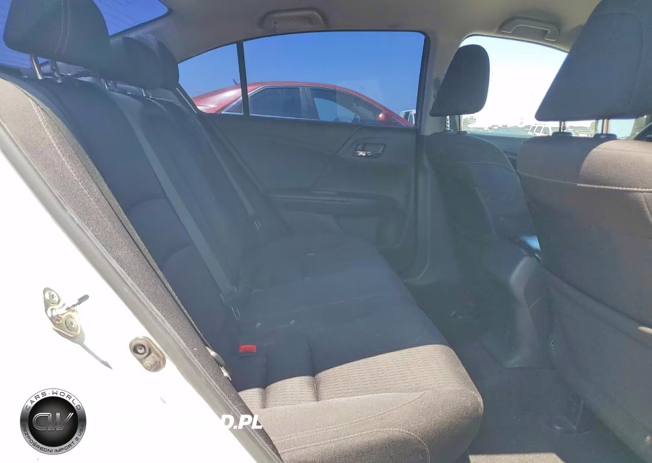 2015 Honda Accord Sport VIN:1HGCR2F54FA200370 - 10