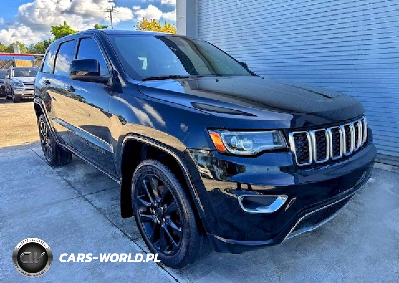 2021 Jeep Grand Cherokee Laredo VIN:1C4RJEAGXMC657311 - 4