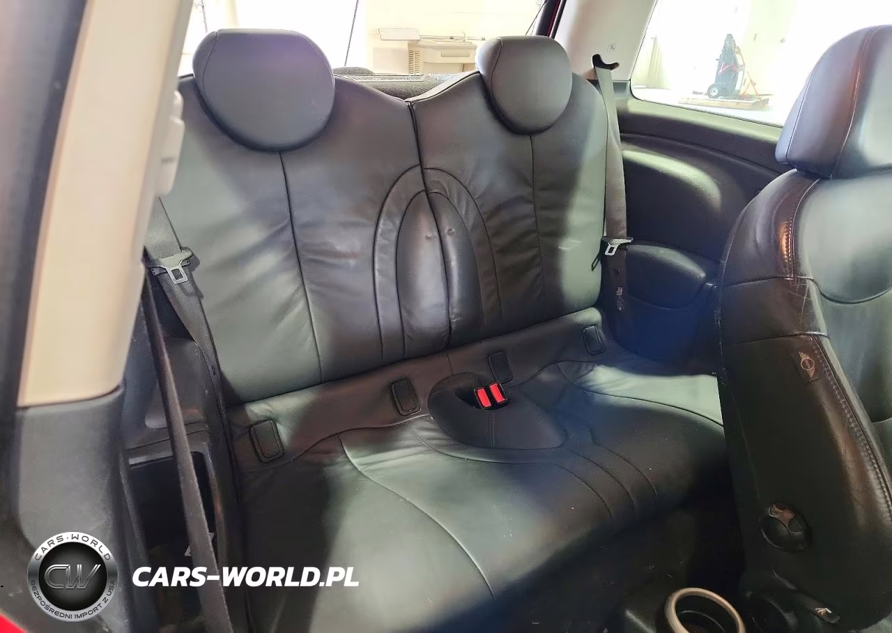 2005 Mini Cooper S VIN:WMWRE33545TL15422 - 10