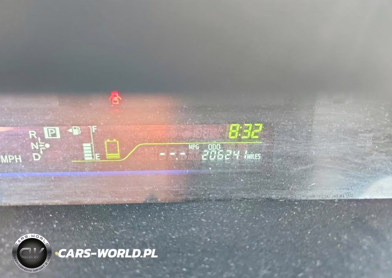 2012 Toyota Prius V Five VIN:JTDZN3EU8C3088045 - 9