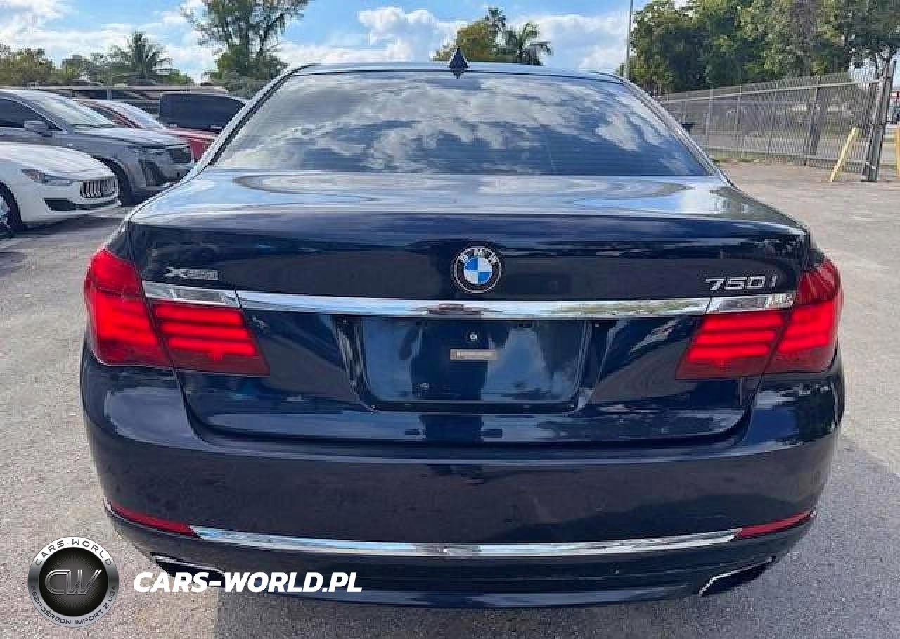 2015 BMW 750 Xi VIN:WBAYB6C5XFD965910 - 6