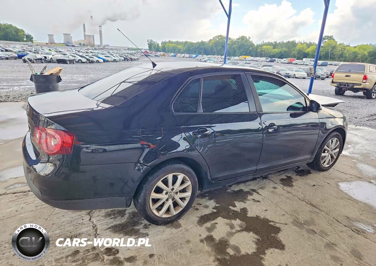 2010 Volkswagen Jetta Se VIN:3VWRX7AJ1AM136653 - 3