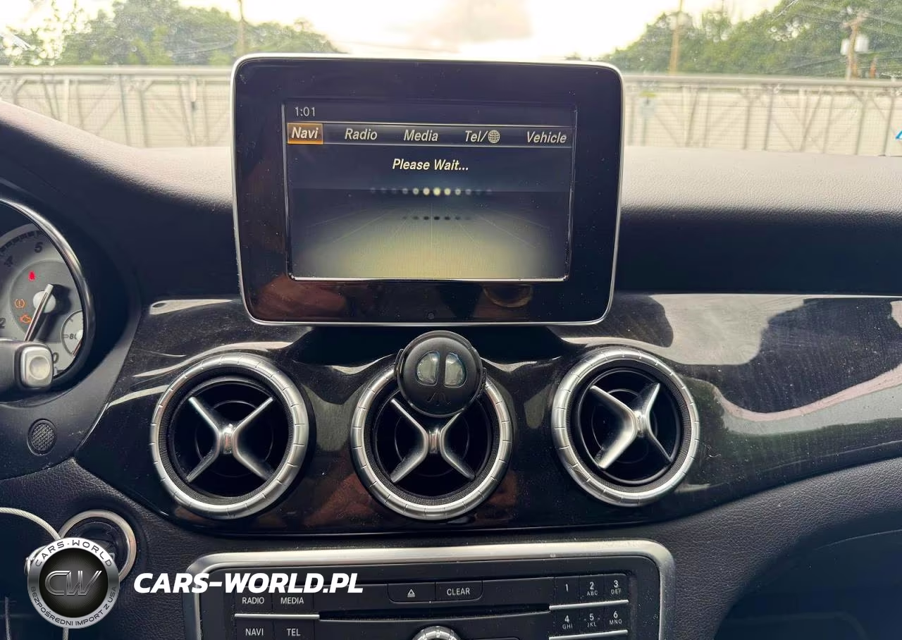 2015 Mercedes-Benz Cla 250 4Matic VIN:WDDSJ4GB5FN277023 - 11