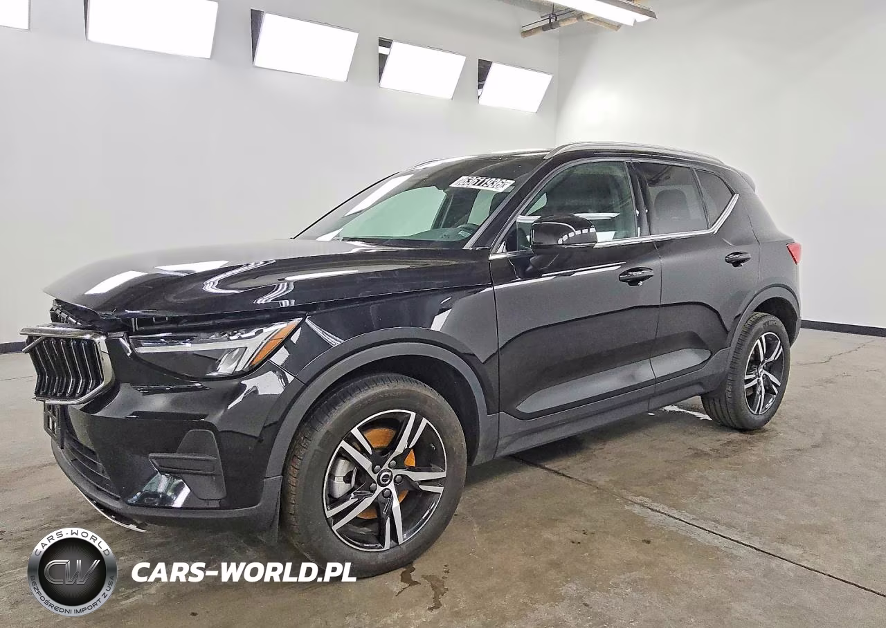 2024 Volvo Xc40 Core