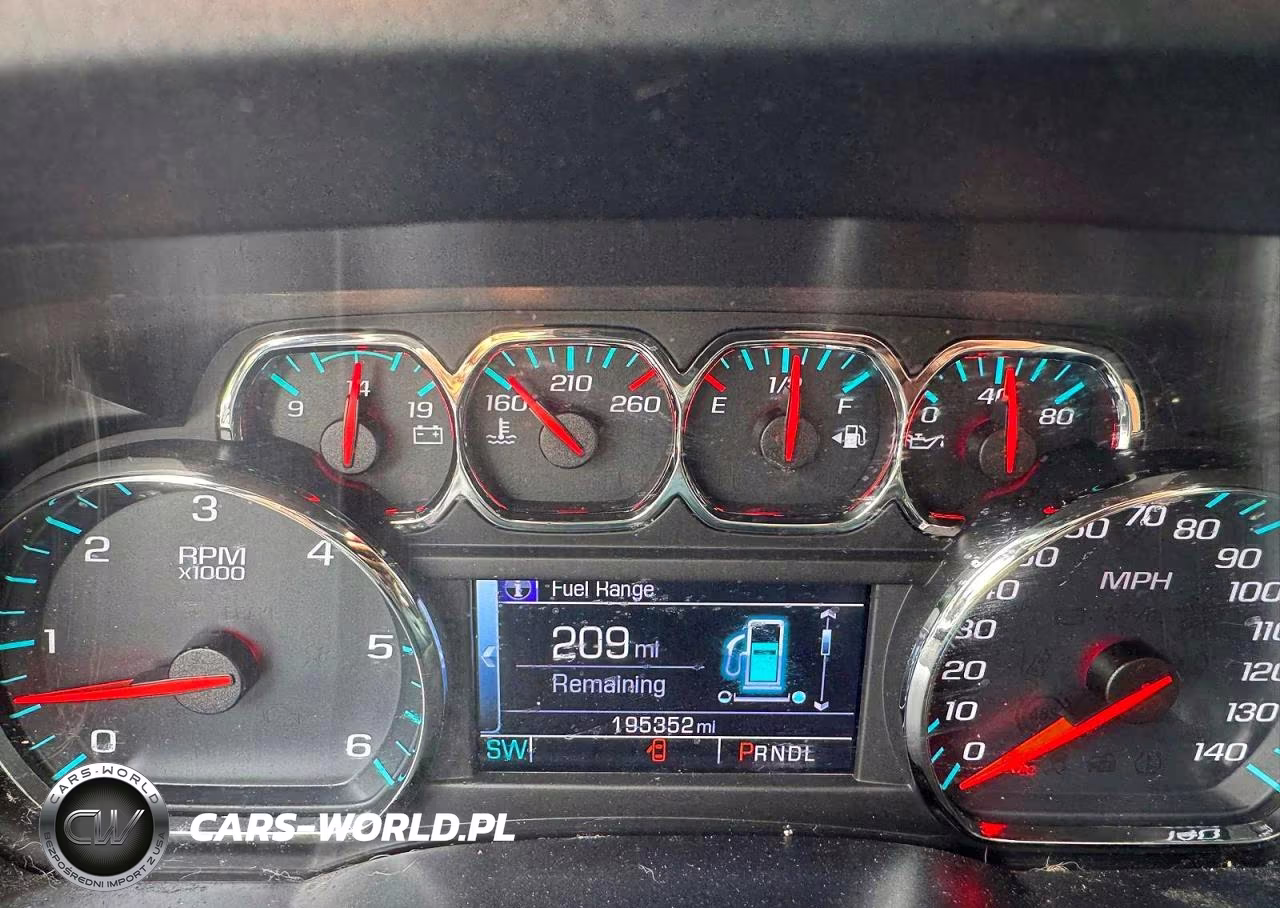2017 Chevrolet Silverado K1500 Lt VIN:1GCVKREC5HZ351694 - 9