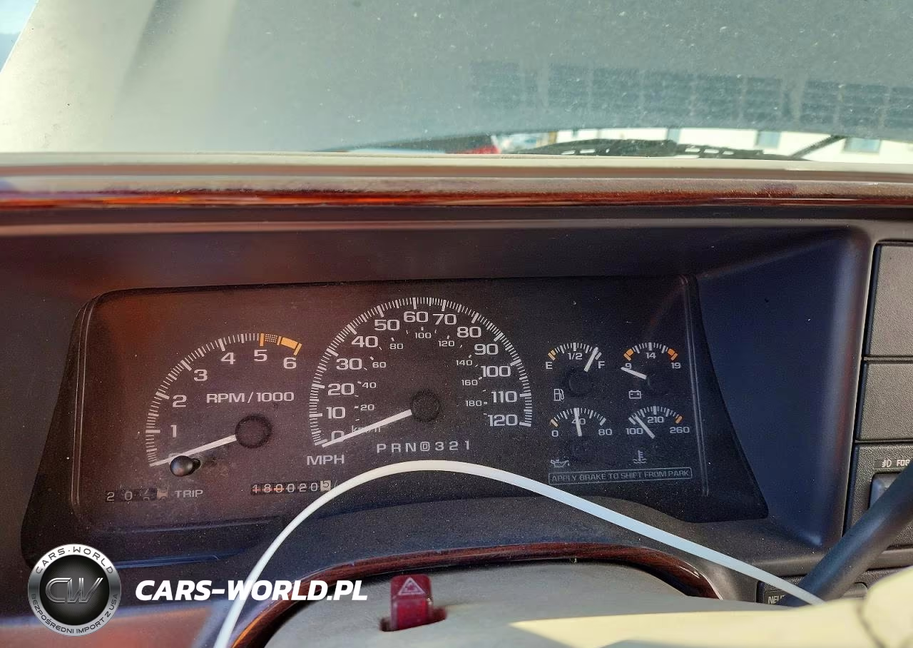 2000 Cadillac Escalade Luxury VIN:1GYEK63R3YR180864 - 9