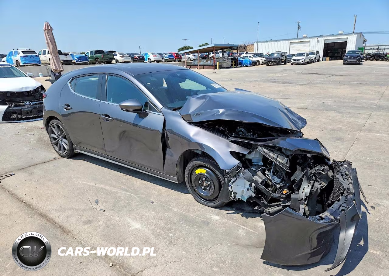 MAZDA MAZDA3 VIN:JM1BPALM5P1610456 - 4