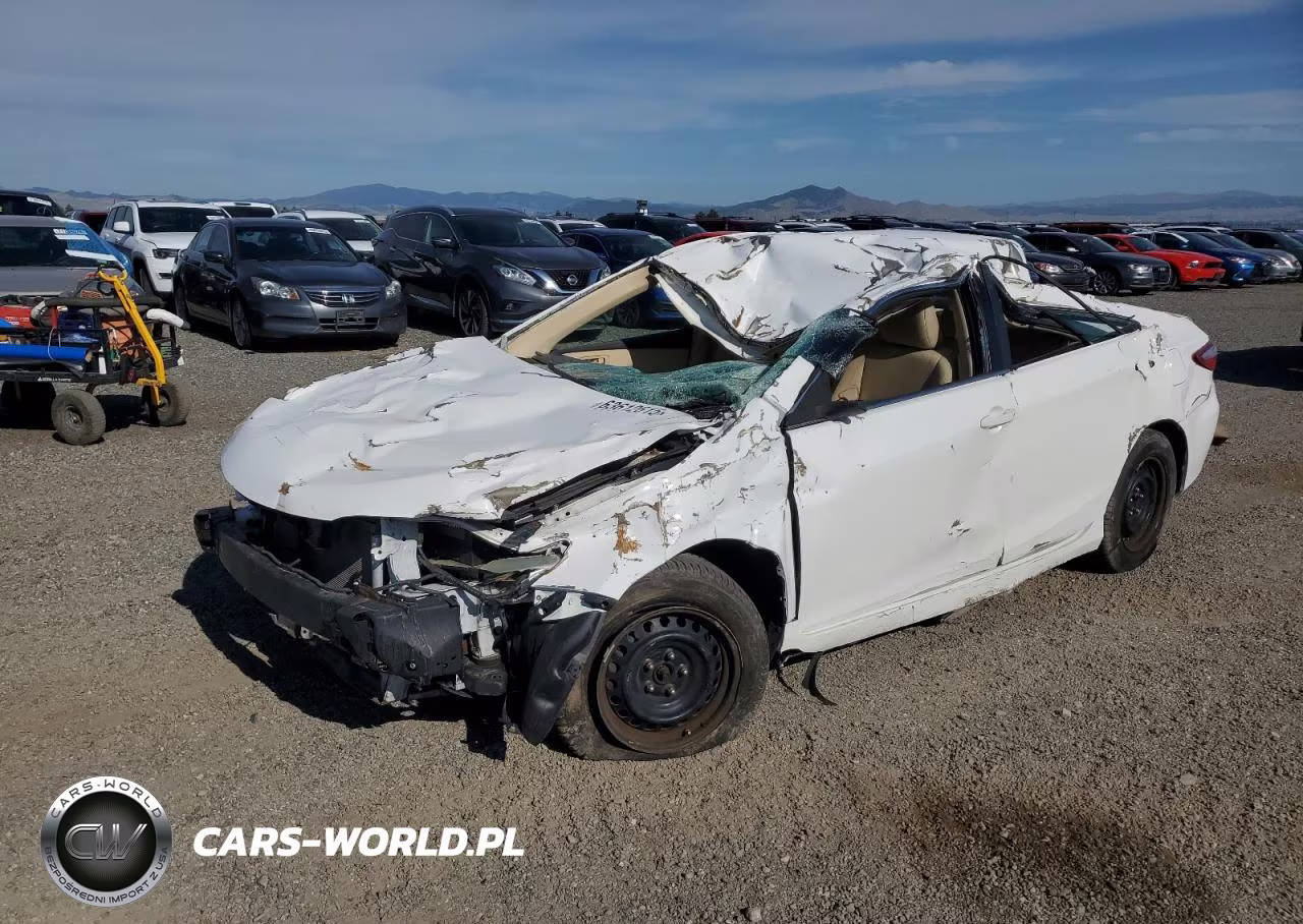 2016 Toyota Camry Le
