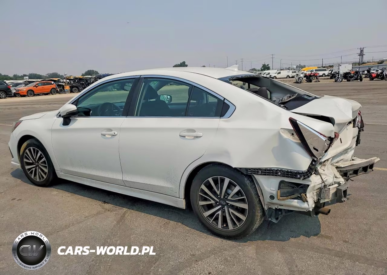 2018 Subaru Legacy 2.5I Premium VIN:4S3BNAF61J3022410 - 2