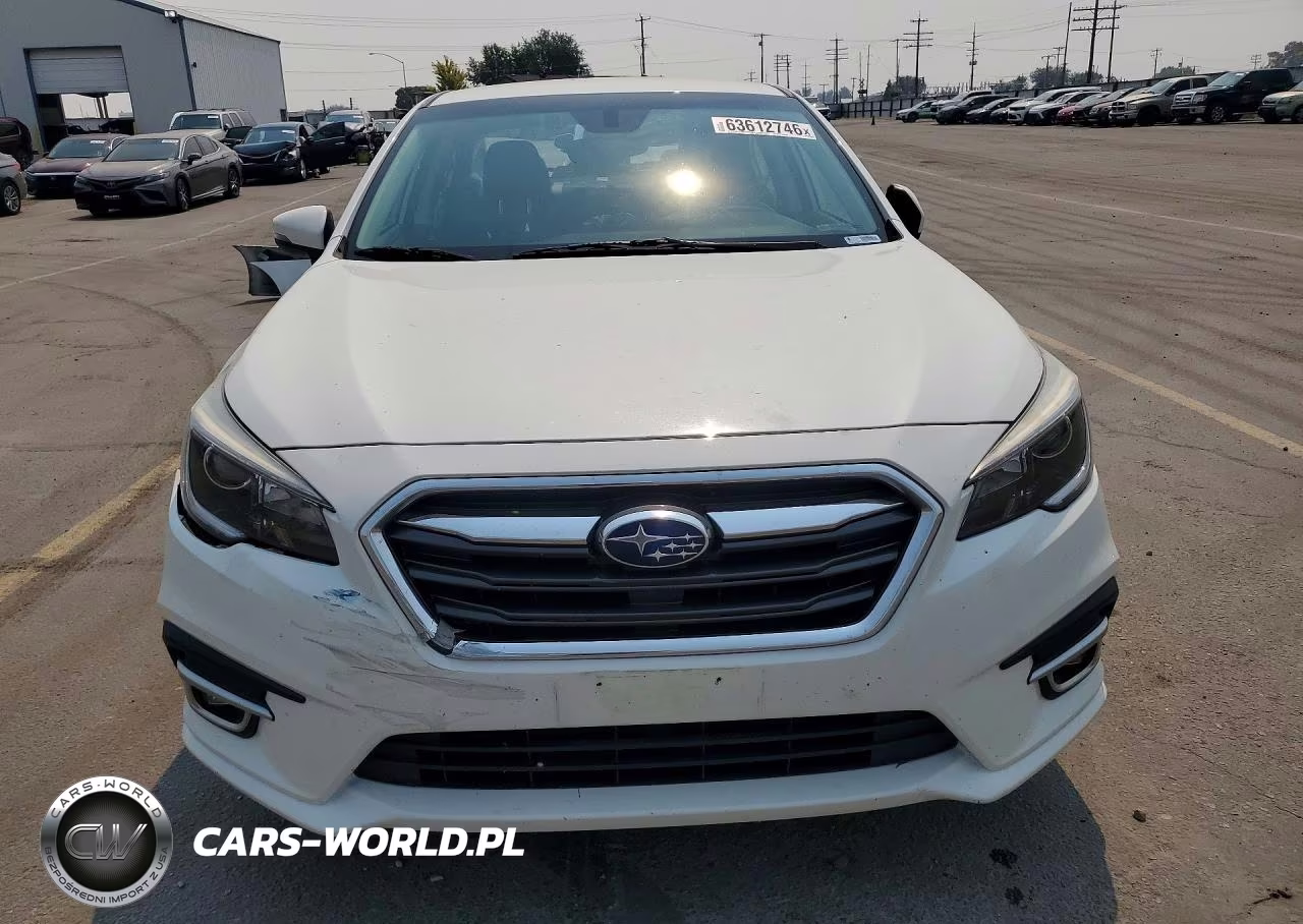 2018 Subaru Legacy 2.5I Premium VIN:4S3BNAF61J3022410 - 5