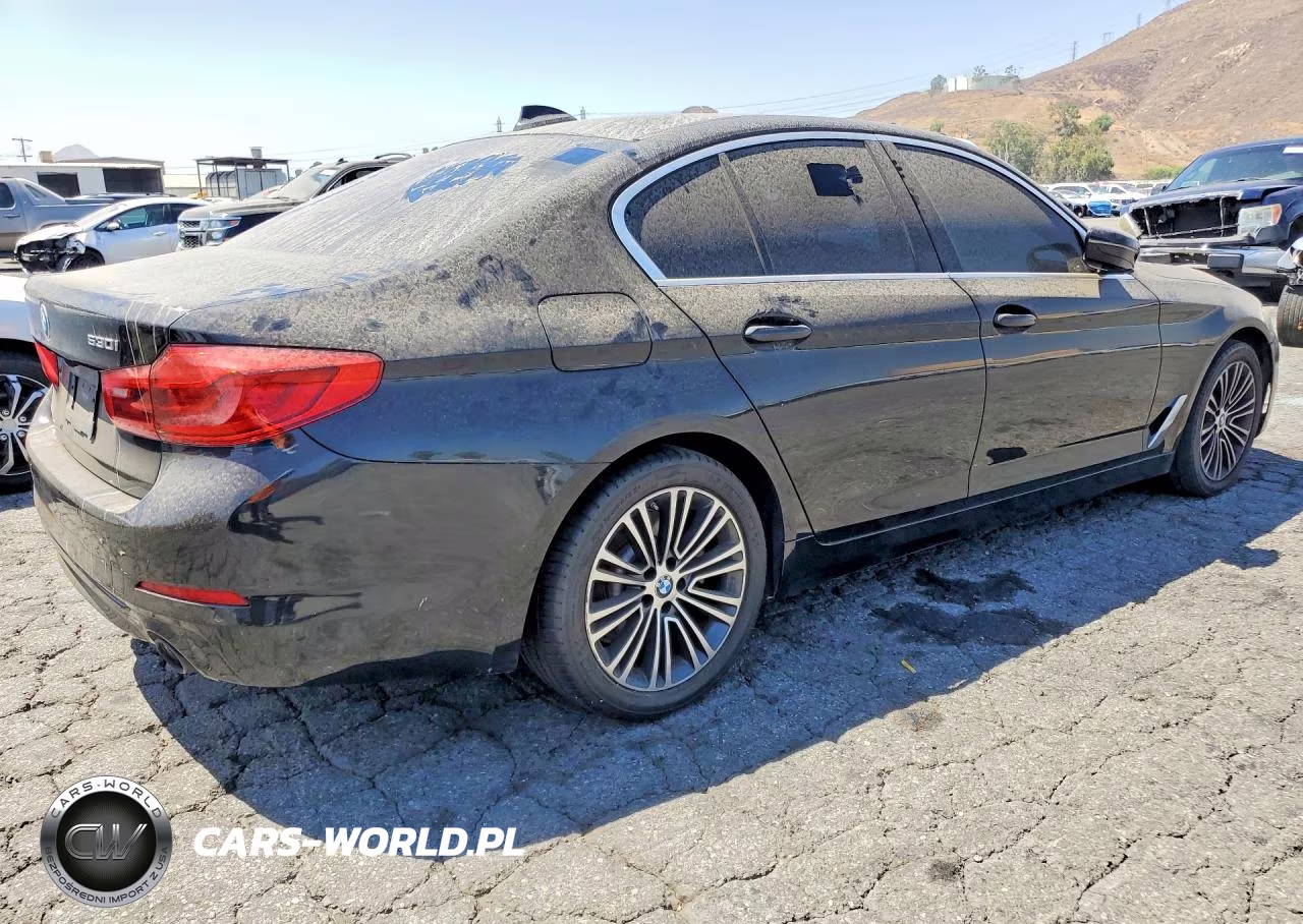 2019 BMW 530 I VIN:WBAJA5C5XKG900790 - 3