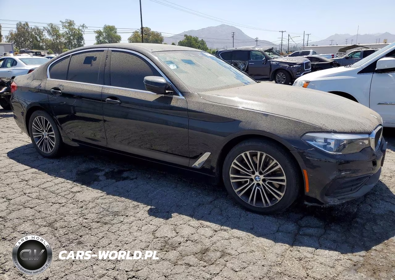 2019 BMW 530 I VIN:WBAJA5C5XKG900790 - 4