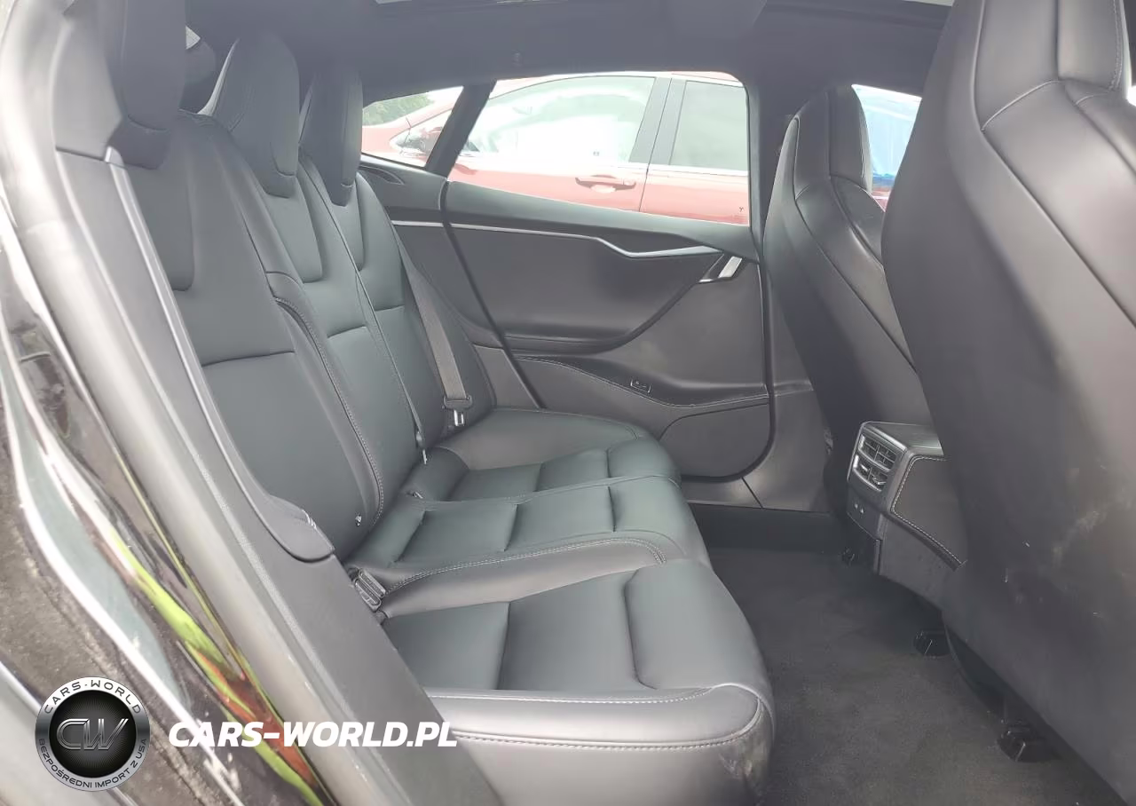 2018 Tesla Model S VIN:5YJSA1E28JF274085 - 10