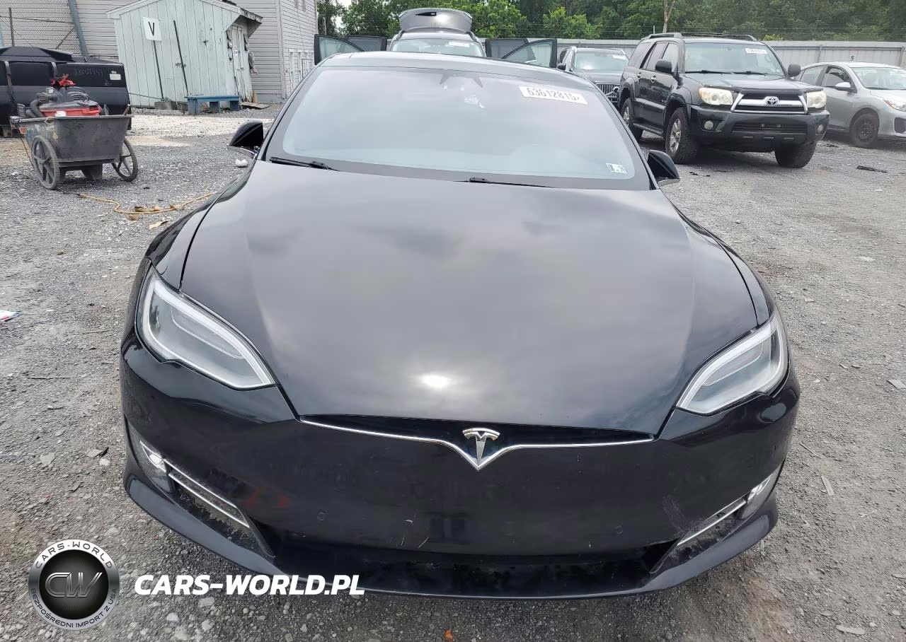 2018 Tesla Model S VIN:5YJSA1E28JF274085 - 5