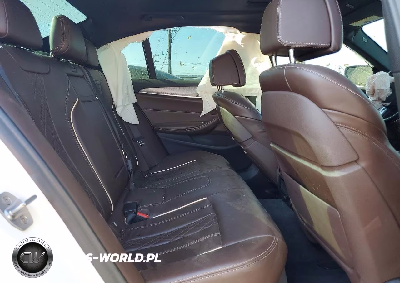2019 BMW 530E VIN:WBAJA9C56KB392905 - 10