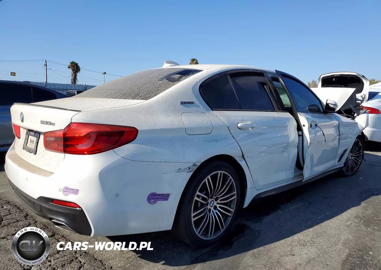 2019 BMW 530E VIN:WBAJA9C56KB392905 - 3
