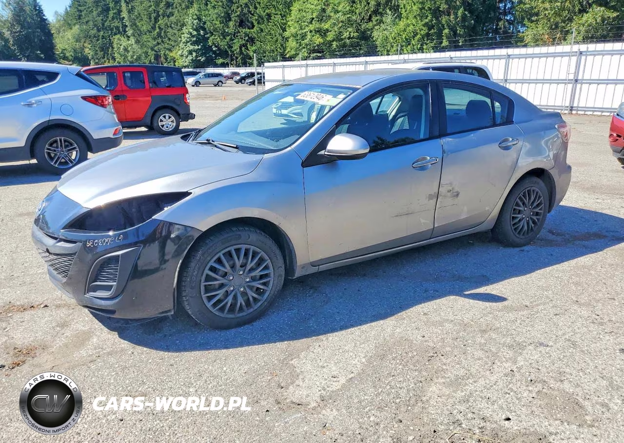 2013 Mazda 3 I