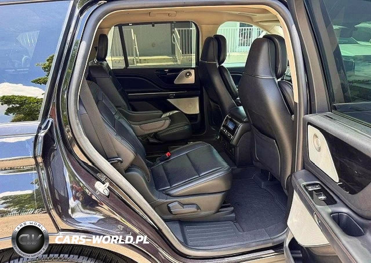 2022 Lincoln Aviator Reserve VIN:5LM5J7XC3NGL14700 - 11