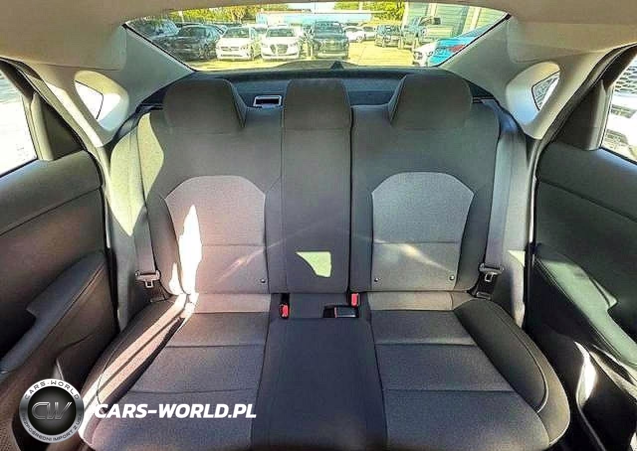 2022 Kia Forte Fe VIN:3KPF24AD4NE464503 - 10