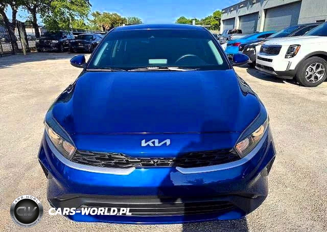 2022 Kia Forte Fe VIN:3KPF24AD4NE464503 - 5