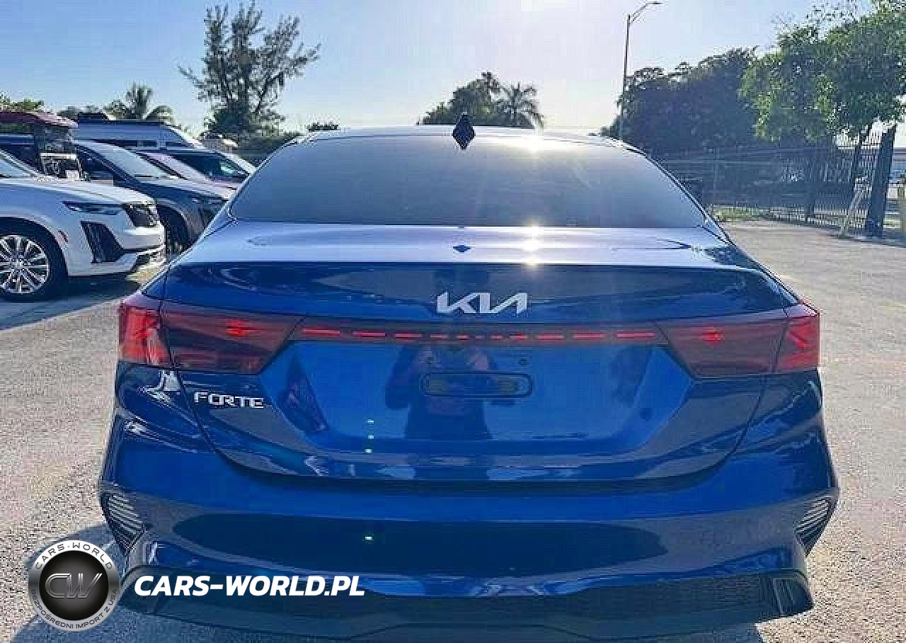 2022 Kia Forte Fe VIN:3KPF24AD4NE464503 - 6