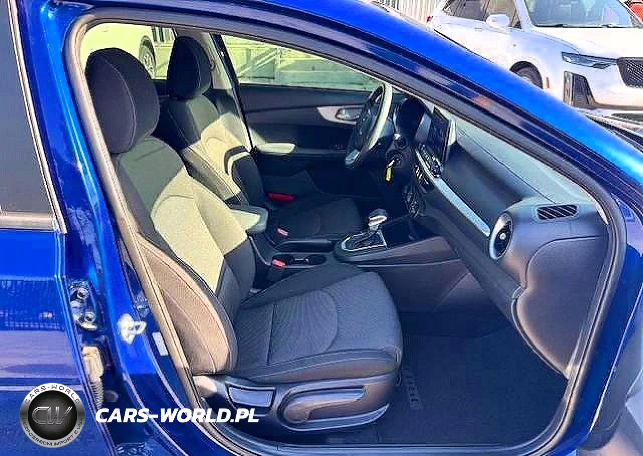 2022 Kia Forte Fe VIN:3KPF24AD4NE464503 - 7