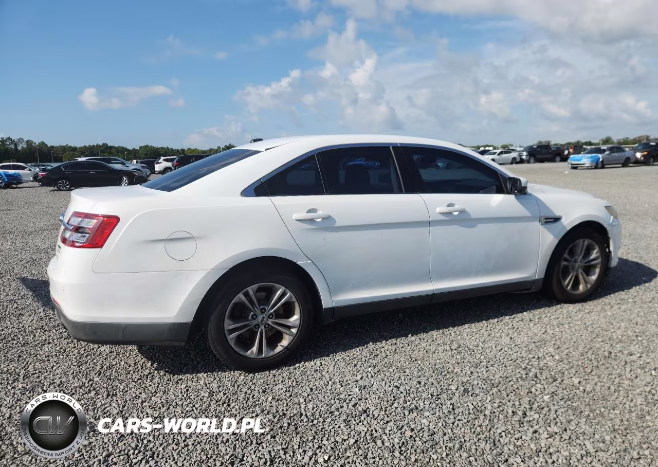 2015 Ford Taurus Sel VIN:1FAHP2E90FG137639 - 3
