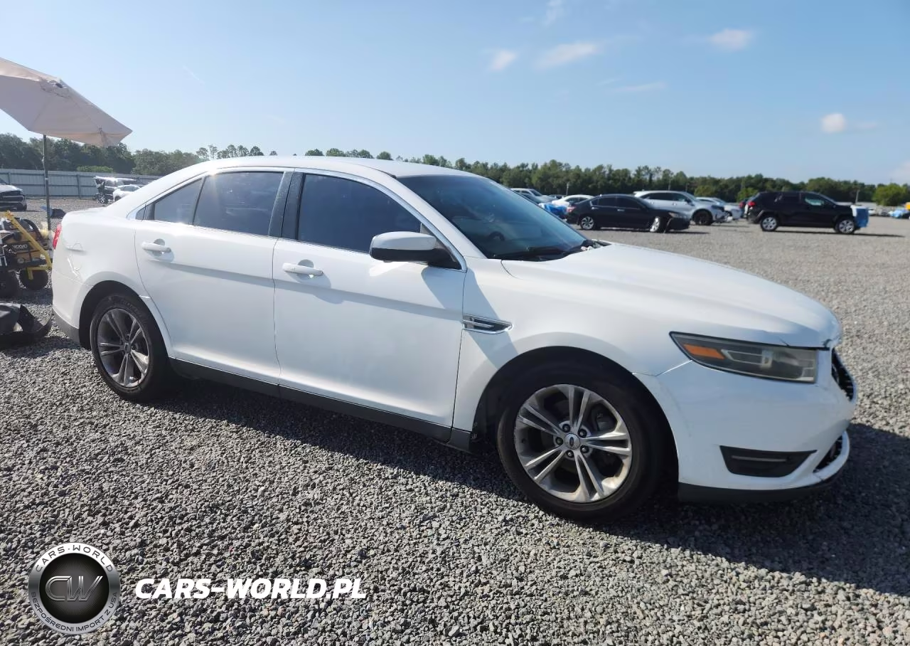 2015 Ford Taurus Sel VIN:1FAHP2E90FG137639 - 4