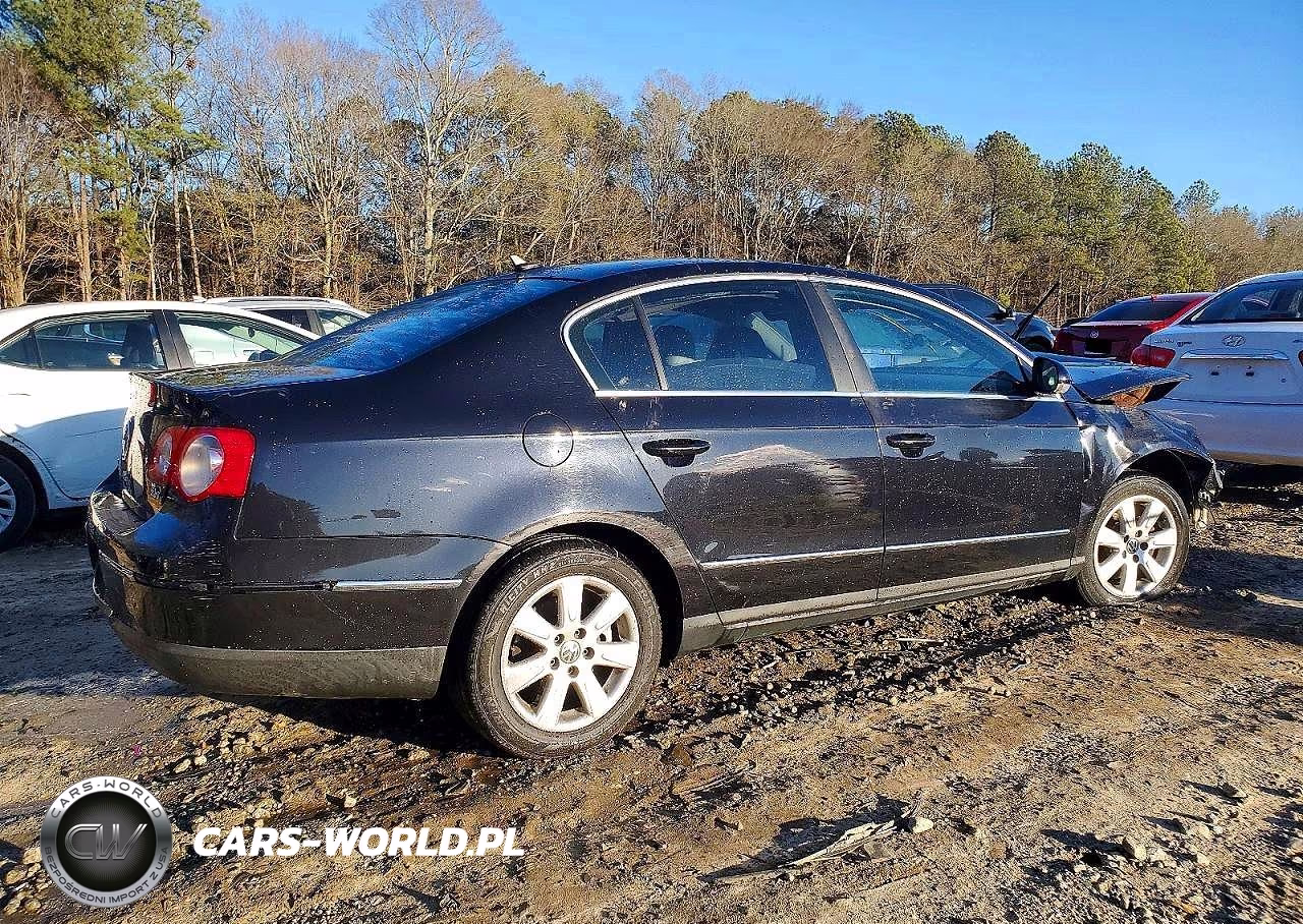 2007 Volkswagen Passat 2.0T Luxury Leather VIN:WVWEK73C97E200211 - 3