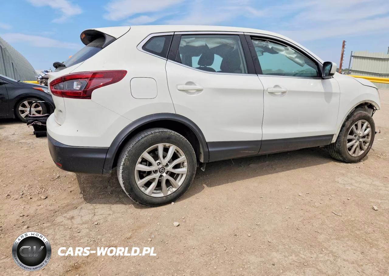 2022 Nissan Rogue Sport S VIN:JN1BJ1AW7NW480804 - 3