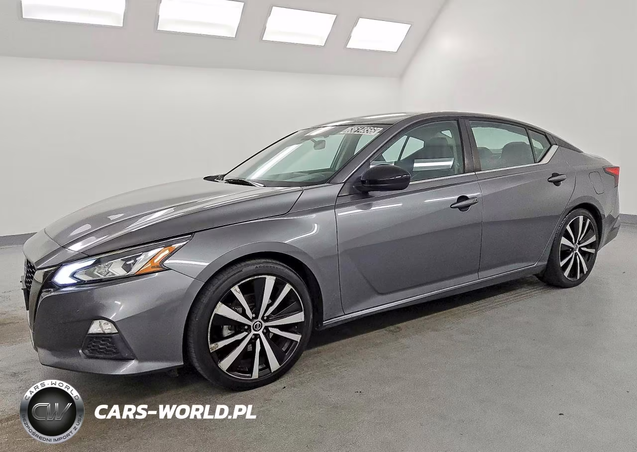 2021 Nissan Altima Sr