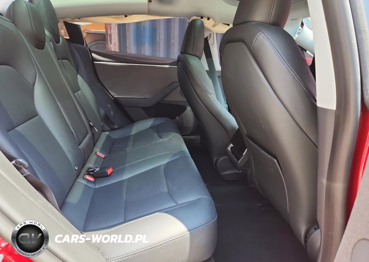 2025 Tesla Model 3 VIN:5YJ3E1EA5SF007908 - 10