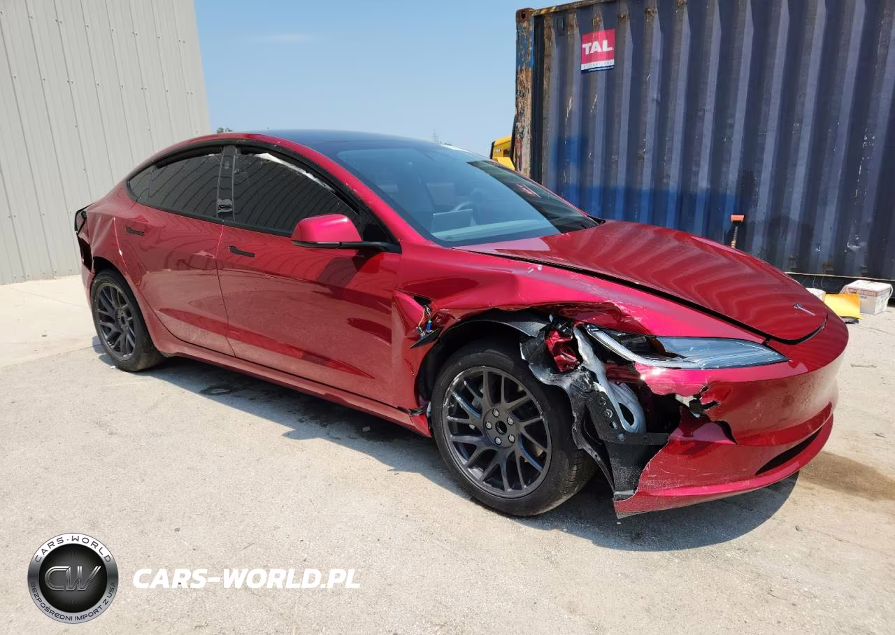 2025 Tesla Model 3 VIN:5YJ3E1EA5SF007908 - 4