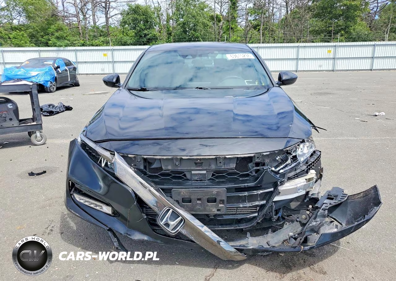 2019 Honda Accord Sport VIN:1HGCV1F35KA074096 - 5