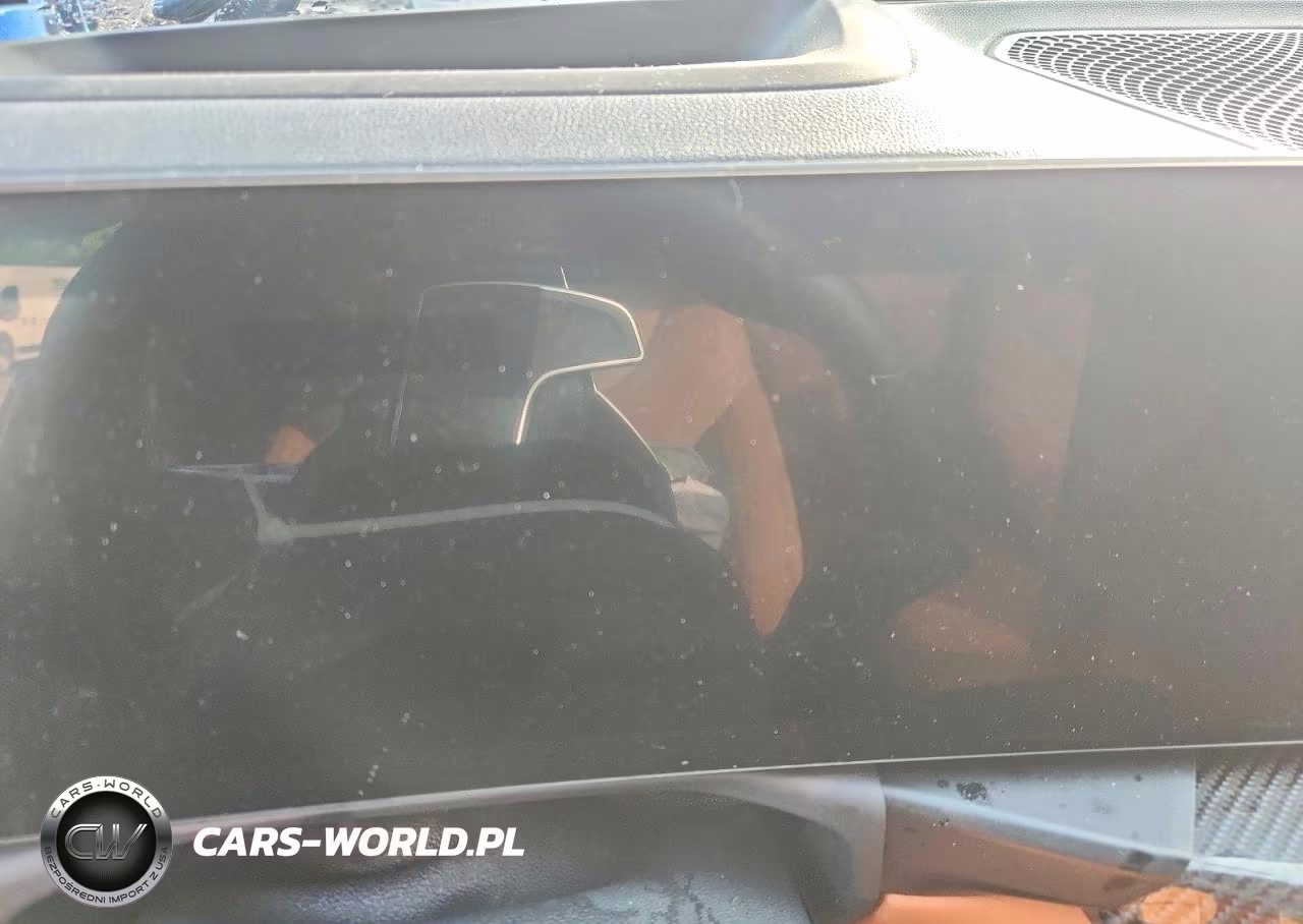 2026 BMW M340Xi VIN:3MW69FT02T8G28857 - 9