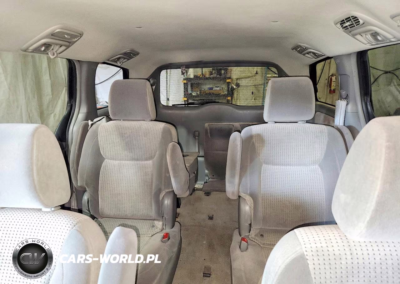 2010 Toyota Sienna Le 7-Passenger VIN:5TDKK4CC0AS301009 - 10