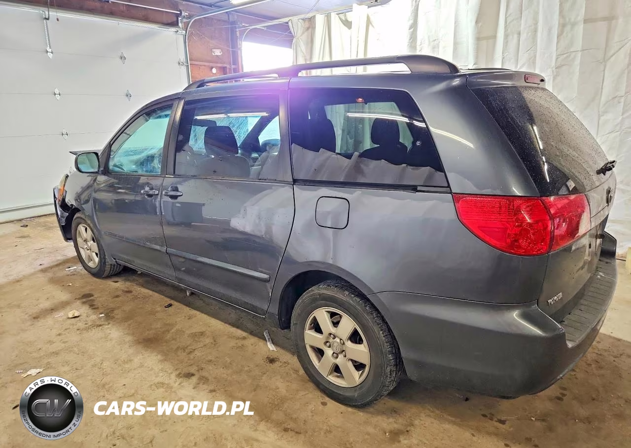 2010 Toyota Sienna Le 7-Passenger VIN:5TDKK4CC0AS301009 - 2