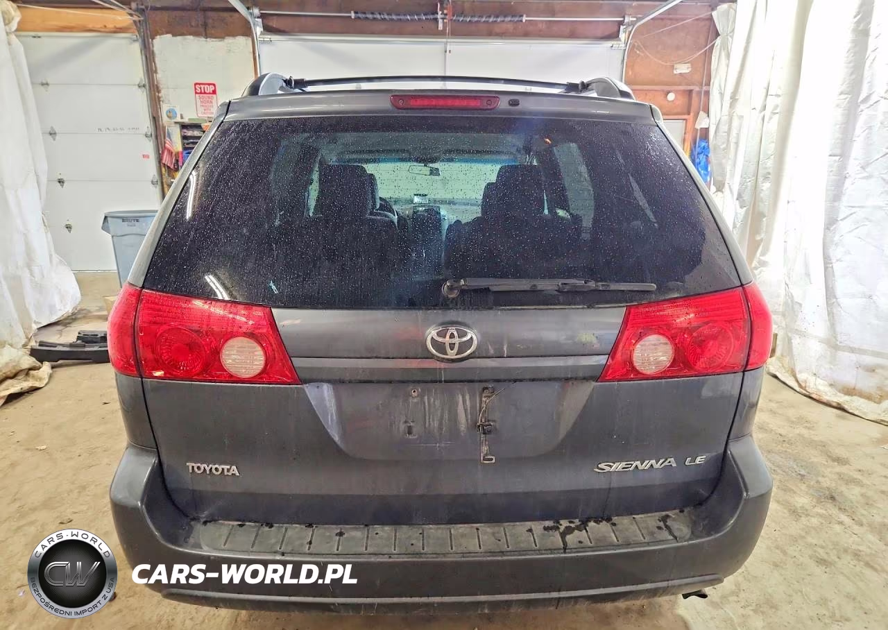 2010 Toyota Sienna Le 7-Passenger VIN:5TDKK4CC0AS301009 - 6