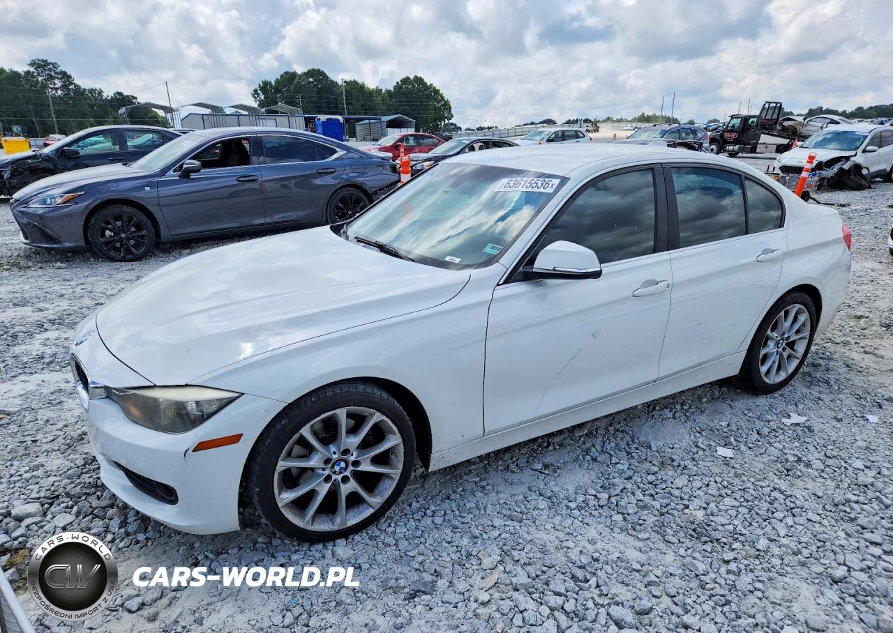 2015 BMW 320 I – zdjęcie 1 z 12