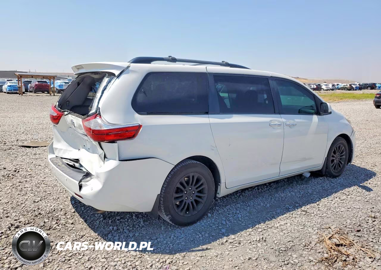 2016 TOYOTA SIENNA XLE VIN:5TDYK3DC9GS713361 - 3