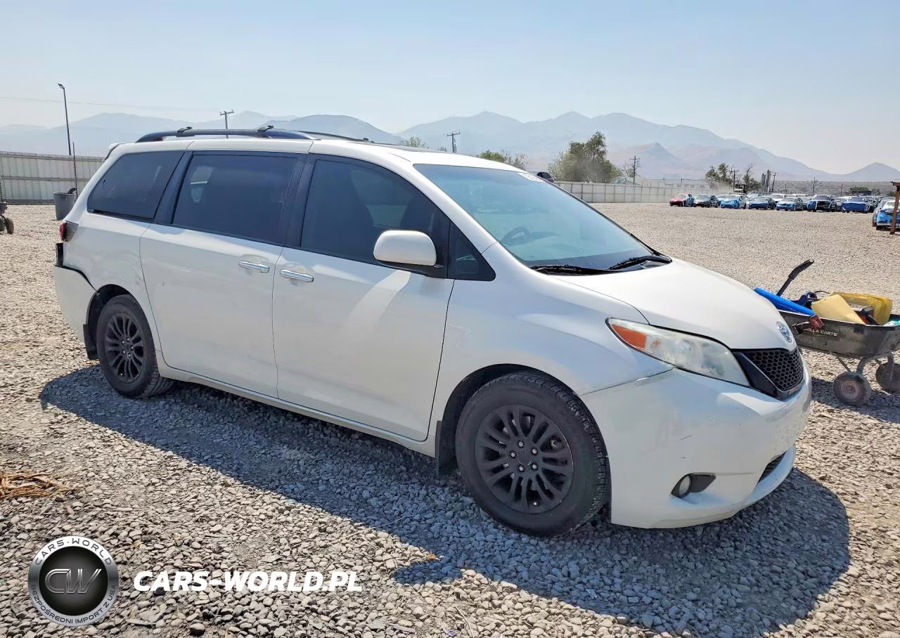 2016 TOYOTA SIENNA XLE VIN:5TDYK3DC9GS713361 - 4