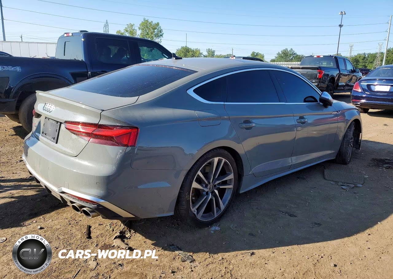 2022 Audi S5 Premium Plus VIN:WAUC4CF55NA034715 - 3