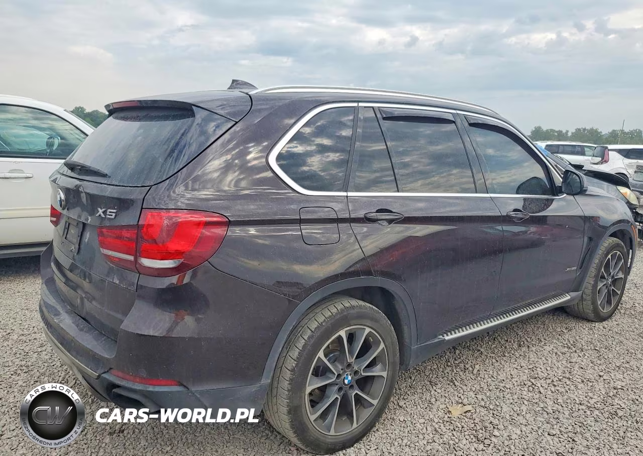 2016 BMW X5 xDrive50I VIN:5UXKR6C52G0J80132 - 3
